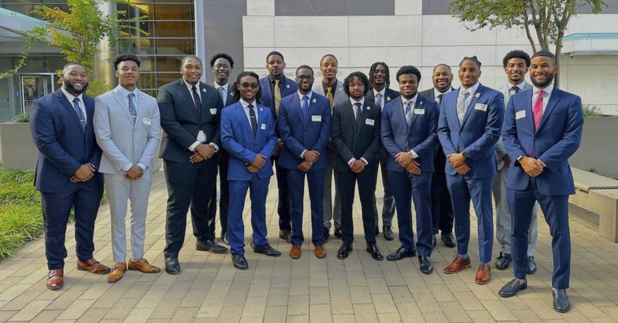 CAES Senior’s Initiative Wins Grant for Med School Tour 