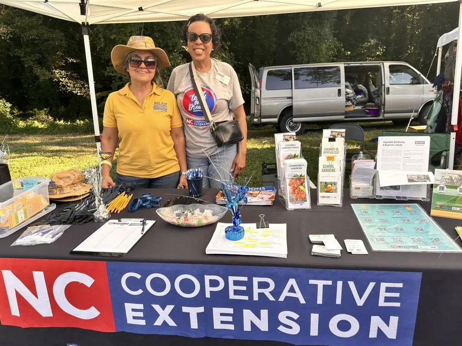 Extension Associate Works to Gain Trust Among Indigenous People